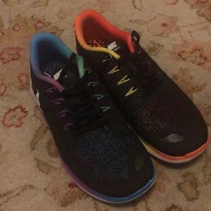 Nike Free Run 5.0 “Be True” size 9.5